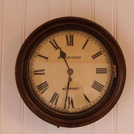 Apartment Les 1865 By Interhome