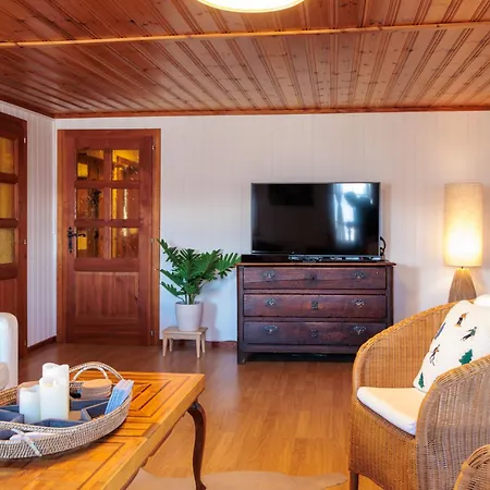 Les 1865 By Interhome Agettes