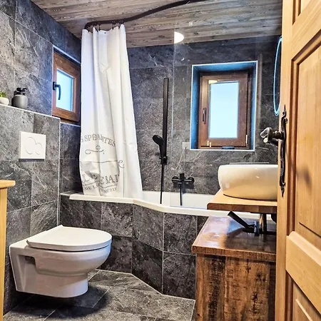 Les 1865 By Interhome Agettes